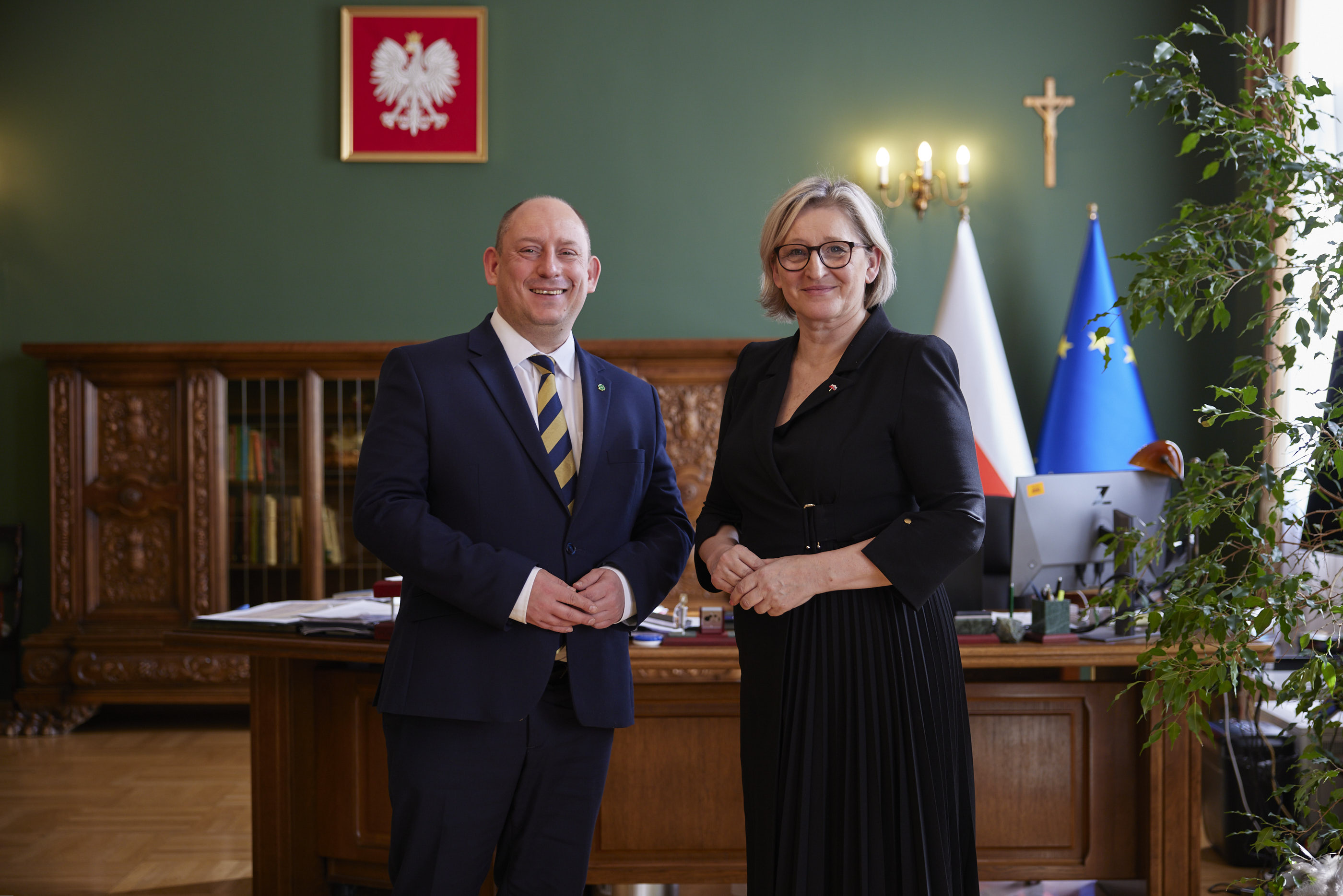 Spotkanie kurtuazyjne konsul Słowacji z wojewodą małopolskim Krzysztofem Janem Klęczarem. 